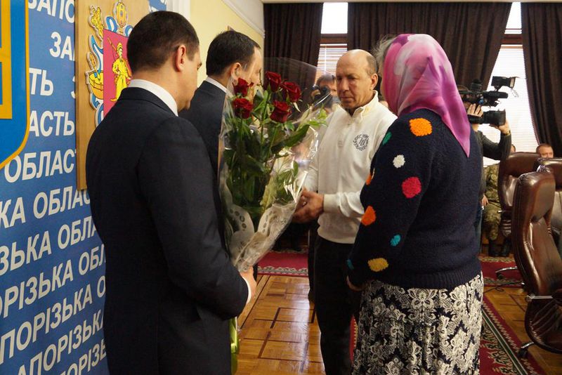 Родини загиблих бійців отримали державні нагороди