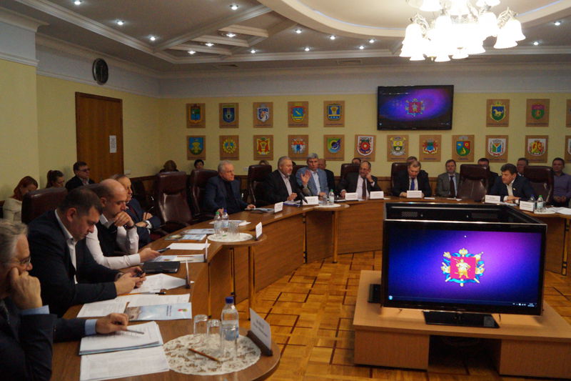 Представники влади  регіону зустрілися з народними депутатами України