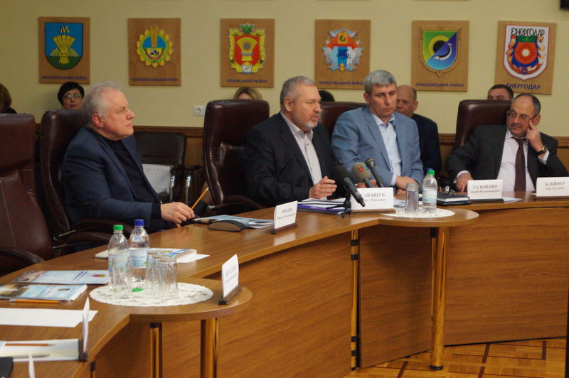 Представники влади  регіону зустрілися з народними депутатами України