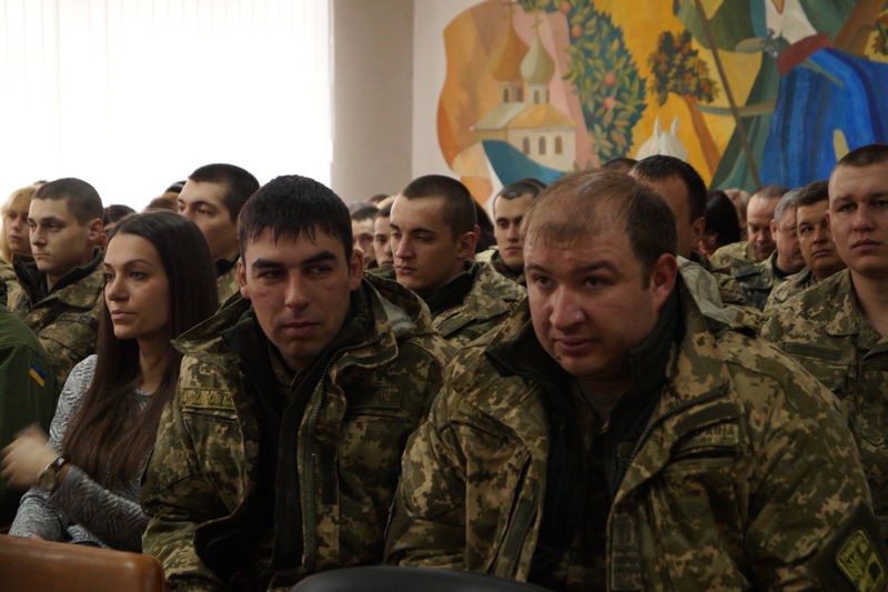 Очільник регіону вручив нагороди рідним бійців, загиблих в зоні АТО