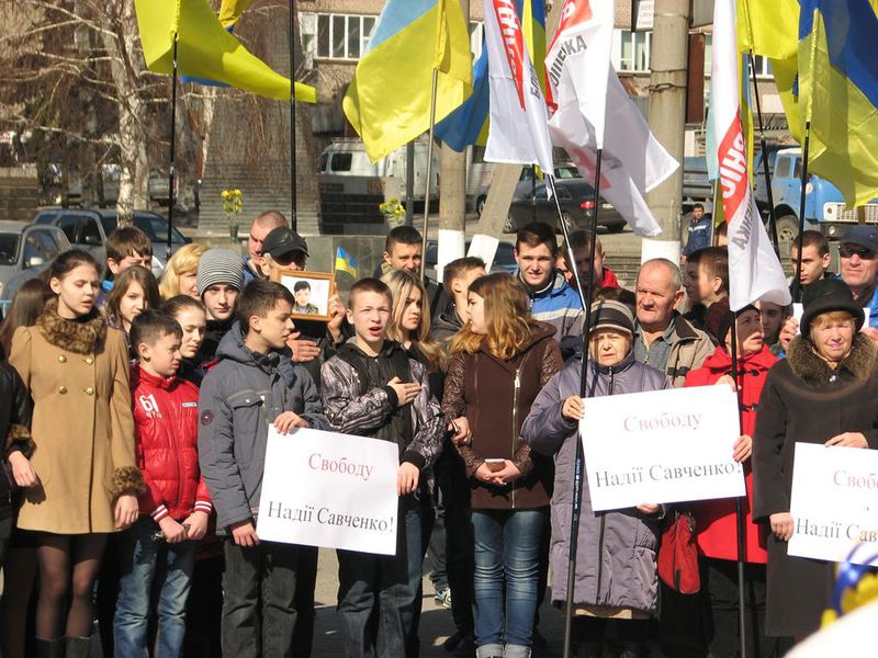 Українська спільнота відзначає річницю з дня народження Кобзаря