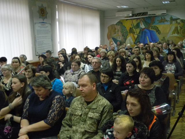 Матері та дружини загиблих бійців отримали Почесні Грамоти          