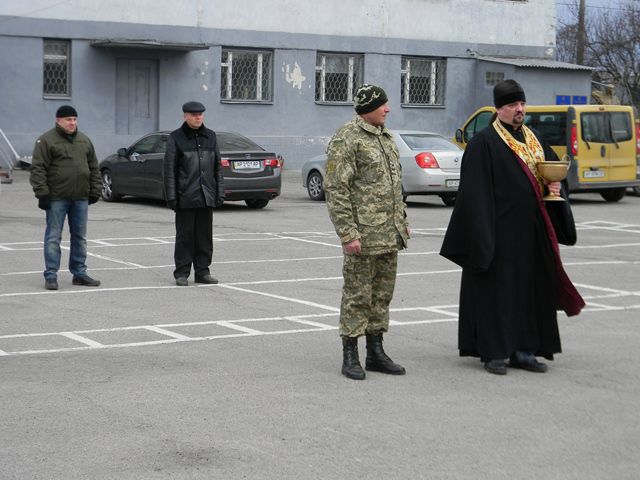 Майбутні контрактники відбули в навчальні центри Збройних cил України