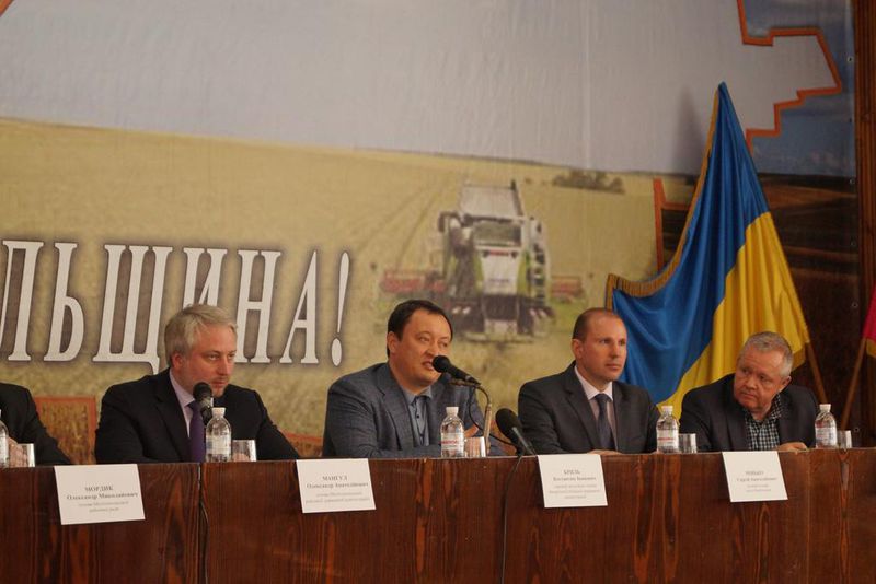 Костянтин Бриль обговорив реформу децентралізації з майбутніми громадами Мелітопольського району