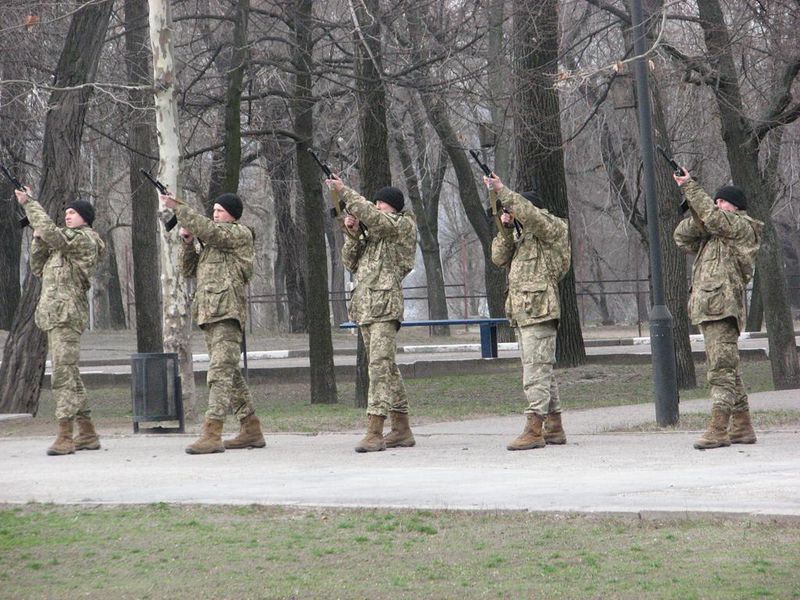 Запоріжці відзначили другу річницю початку мобілізації та вшанували «богів війни»