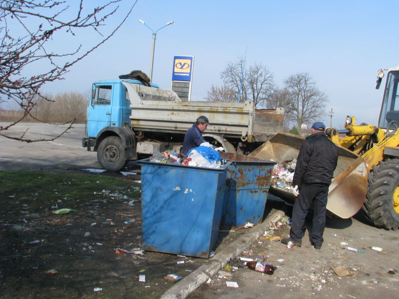 Запорізькі дорожники  провели День довкілля