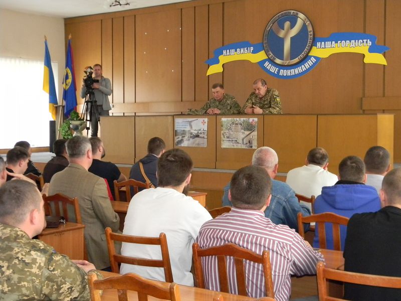 Контрактна служба  - серед престижних і конкурентоспроможних на  ярмарку вакансій