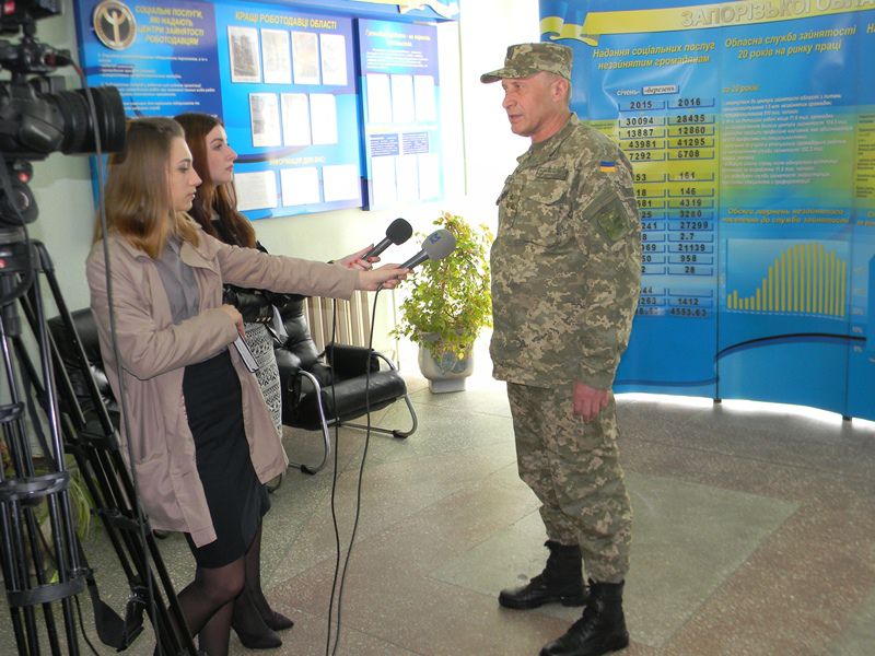 Контрактна служба  - серед престижних і конкурентоспроможних на  ярмарку вакансій
