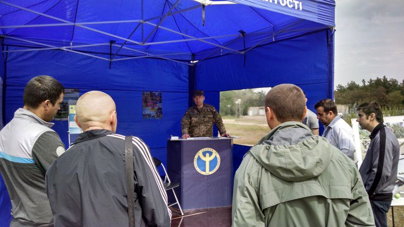 Кандидати на військову службу за контрактом готуються до відправки