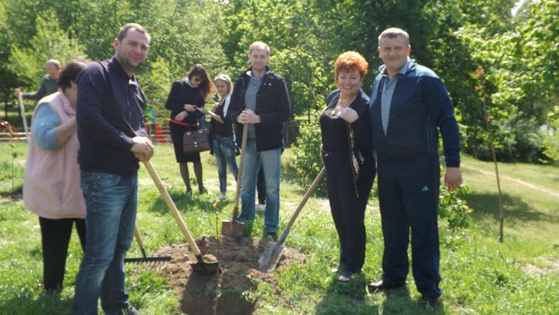 «Орієнтир» збагатив Запоріжжя зеленими насадженнями