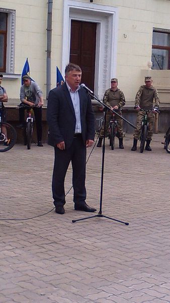 Велопробіг до Дня Перемоги об’єднав ветеранів, молодь та бійців АТО