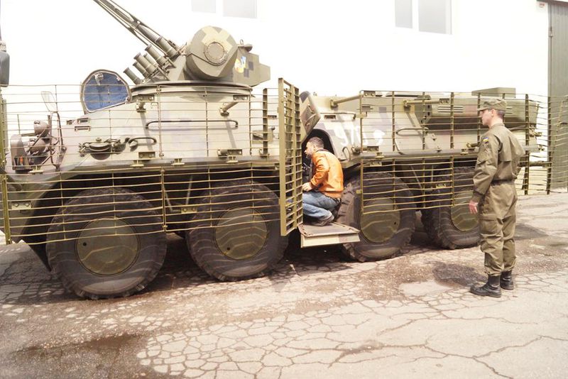 Фонд оборони та волонтери продовжують підтримувати українську армію