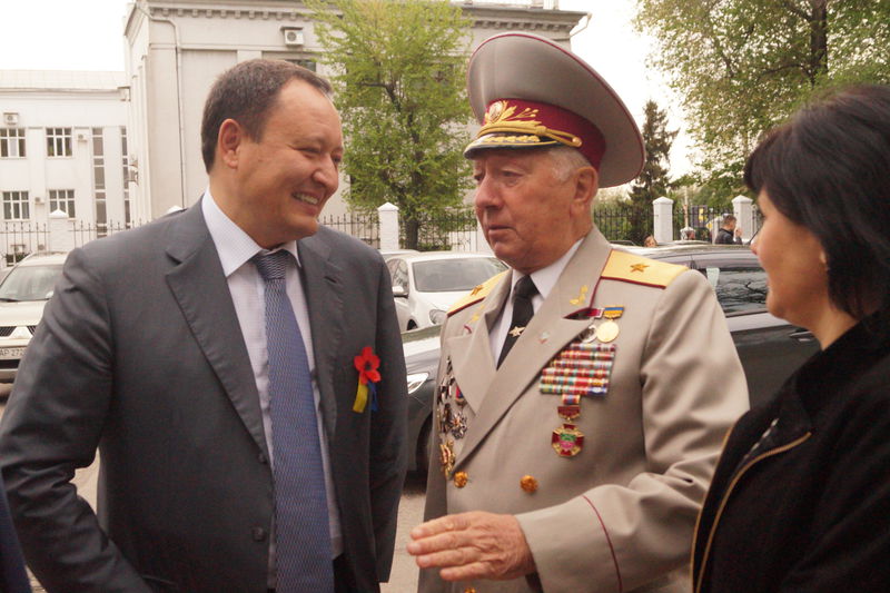 Костянтин Бриль: «Українців об’єднує повага до тих, хто воював 70 років тому, і шана до нинішніх захисників Вітчизни»