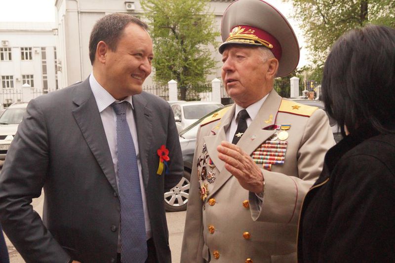 Костянтин Бриль: «Українців об’єднує повага до тих, хто воював 70 років тому, і шана до нинішніх захисників Вітчизни»