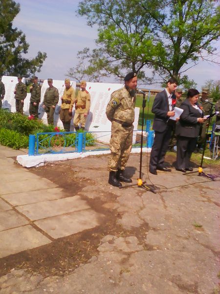 У Великобілозерському районі віддали останню шану воїнам-визволителям