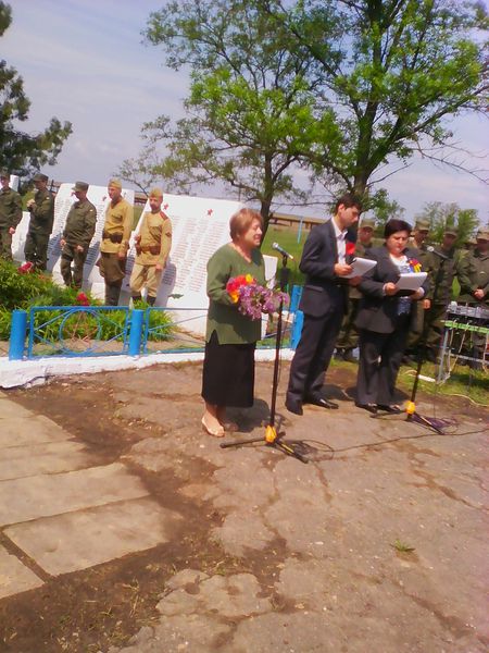 У Великобілозерському районі віддали останню шану воїнам-визволителям