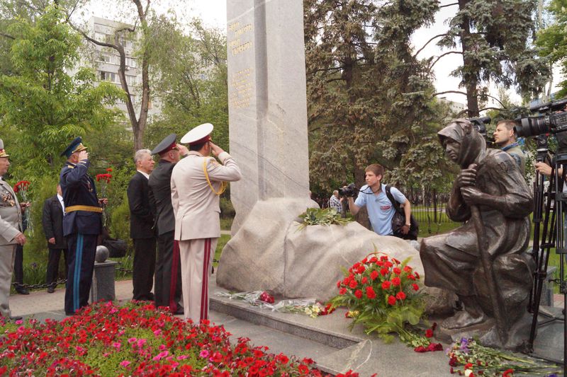 71 річницю перемоги запоріжці відзначили акцією «Полк Перемоги»