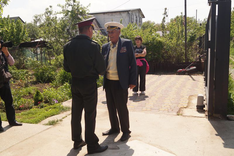 Голова облдержадміністрації Костянтин Бриль привітав капітана 1-го рангу Івана Анікейовича Залужного з Днем народження