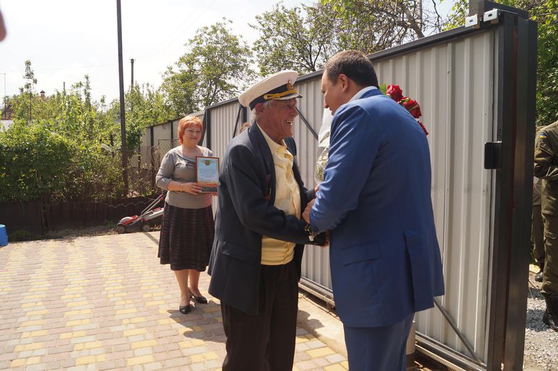 Голова облдержадміністрації Костянтин Бриль привітав капітана 1-го рангу Івана Анікейовича Залужного з Днем народження
