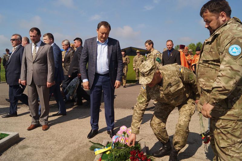 Запоріжці вшанували пам’ять 83-х невідомих бійців, похованих на Кушушумському кладовищі