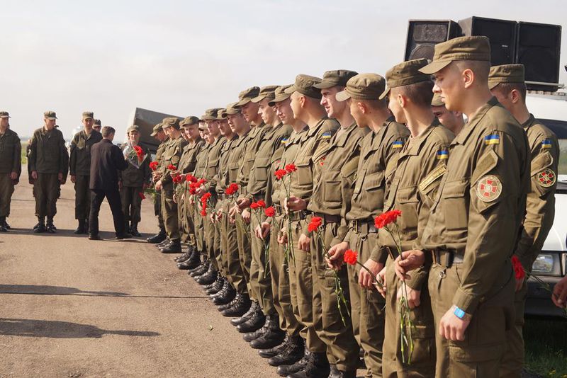 Запоріжці вшанували пам’ять 83-х невідомих бійців, похованих на Кушушумському кладовищі