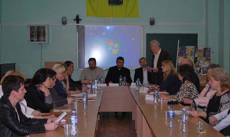 «Діалог між церквами та розвиток громадянського суспільства в Україні»