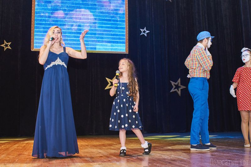 Фестиваль «Гармонія сердець» об’єднав на одній сцені артистів та дітей з особливими потребами