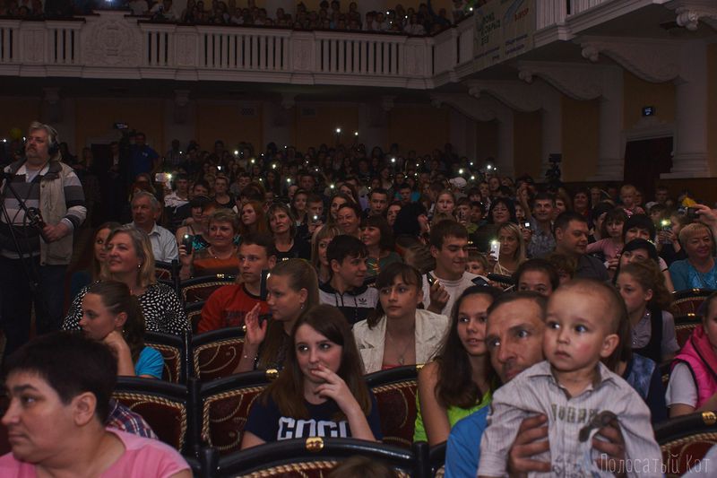 Фестиваль «Гармонія сердець» об’єднав на одній сцені артистів та дітей з особливими потребами