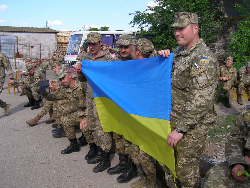 З концертом – на передову