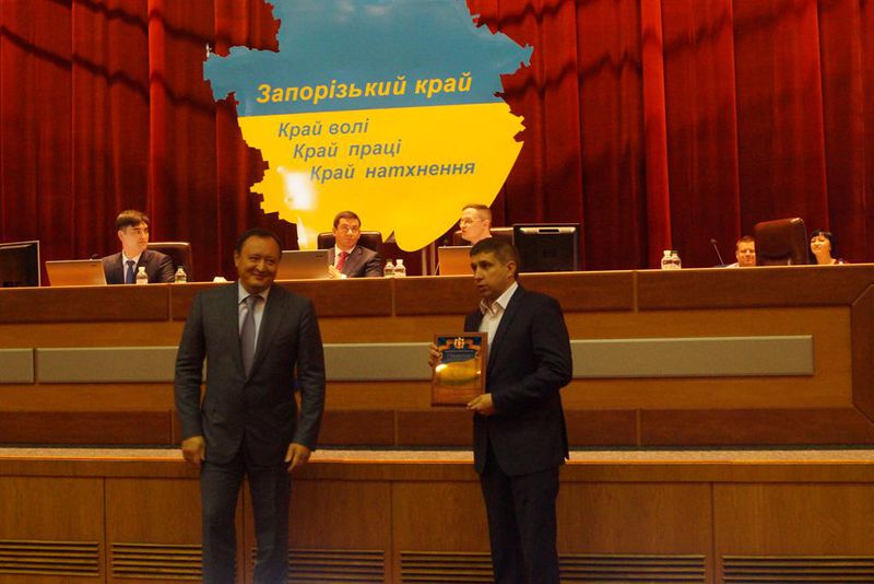 Правоохоронці, які затримали «ювелірну банду», отримали нагороди від керівника регіону