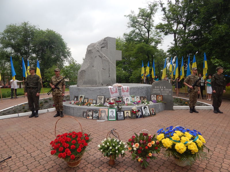 Пам’ятаємо  солдатів, які не повернулися з армії  у мирний час