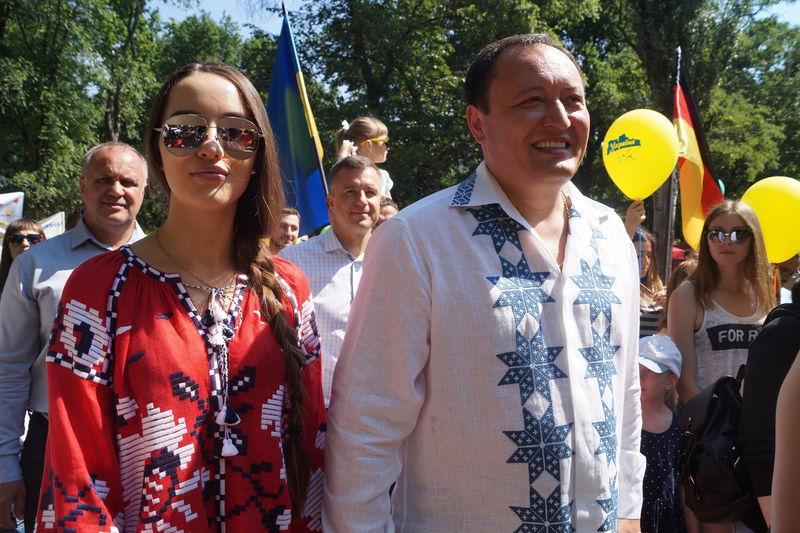 Костянтин Бриль з родиною взяв участь в урочистому відкритті свята «Фестиваль сім’ї»
