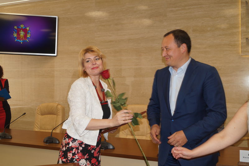 Влада області привітала працівників ЗМІ з Днем журналіста