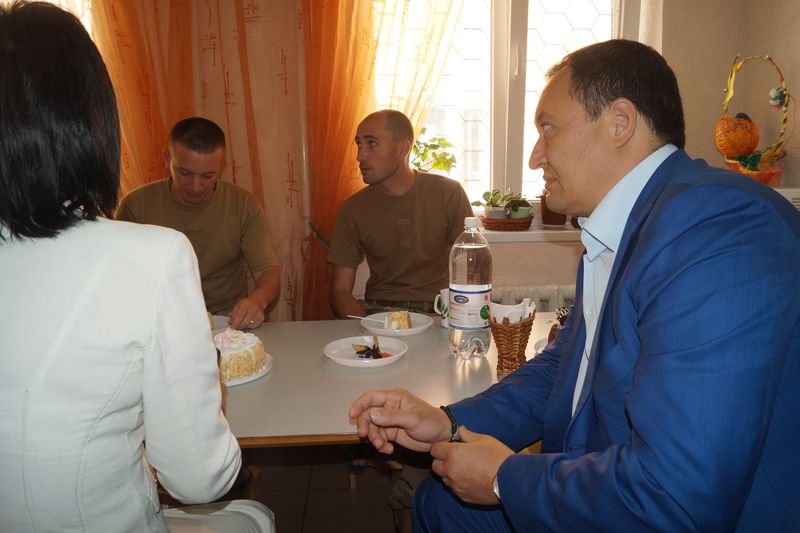 За ініціативою першої леді Марини Порошенко «Солдатський привал» отримав морозильну камеру