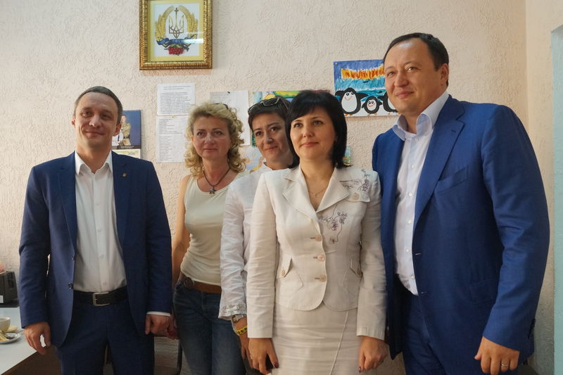 За ініціативою першої леді Марини Порошенко «Солдатський привал» отримав морозильну камеру