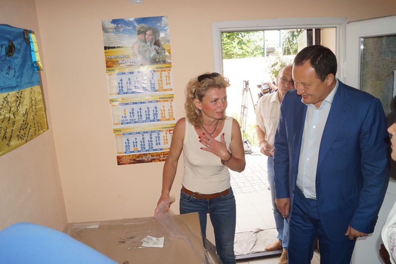 За ініціативою першої леді Марини Порошенко «Солдатський привал» отримав морозильну камеру