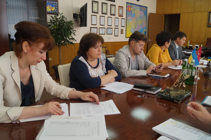 Влада регіону тримає на контролі проблемні питання призначення субсидій