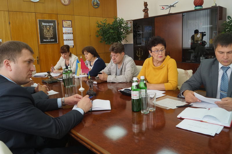 Влада регіону тримає на контролі проблемні питання призначення субсидій