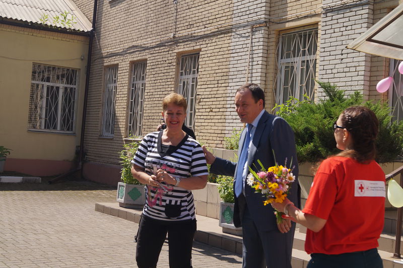 Керівництво регіону своїм прикладом закликало запоріжців здавати кров