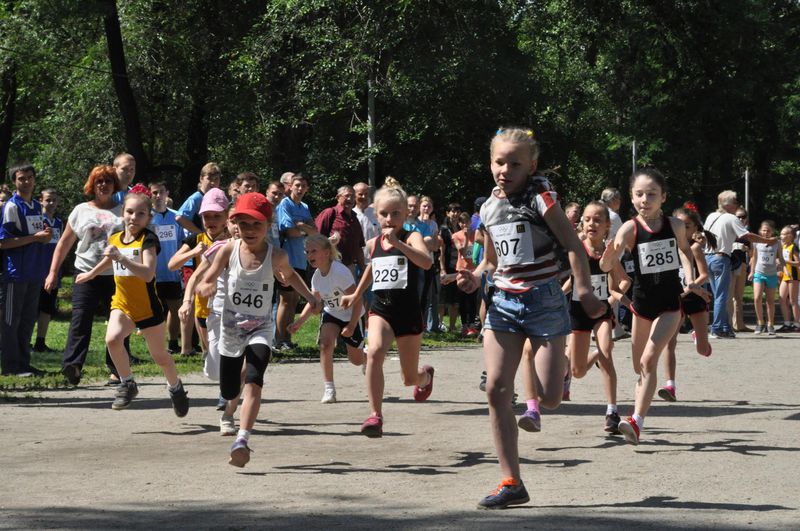 Олімпійський день запоріжці відзначили забігами