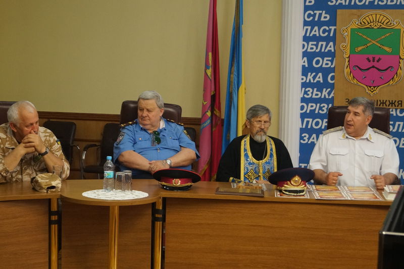 Засновники першої  козацької бібліотеки відзначені універсалами