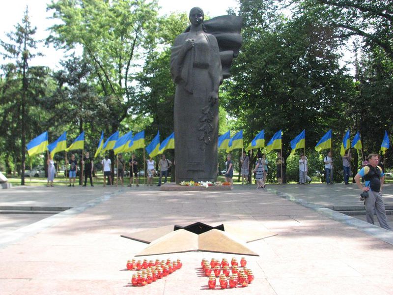 Запоріжці вшанували пам'ять жертв війни