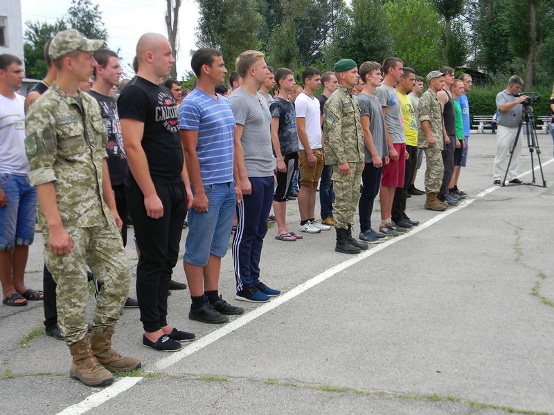 Завершена відправка молодого поповнення в рамках призовної кампанії «Весна-2016»