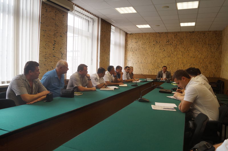 Обласна влада закликає керівників елеваторів приєднатися до операції «Урожай-2016»
