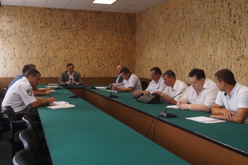 Обласна влада закликає керівників елеваторів приєднатися до операції «Урожай-2016»