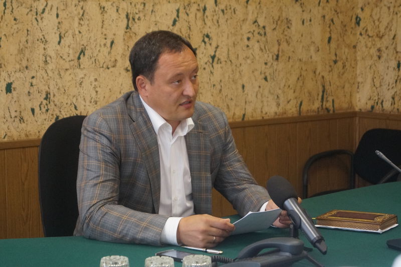 Обласна влада закликає керівників елеваторів приєднатися до операції «Урожай-2016»