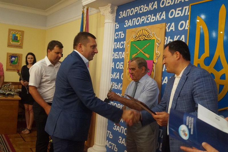 Угода між владою, профспілками та роботодавцями підтримує соціально-економічний потенціал регіону