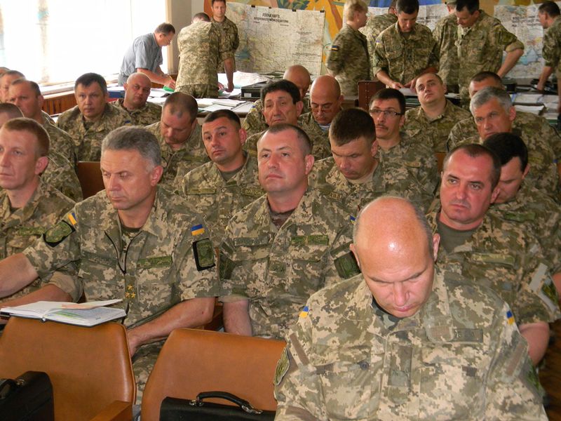 На військову службу за контрактом відправились майже 1500 запоріжців