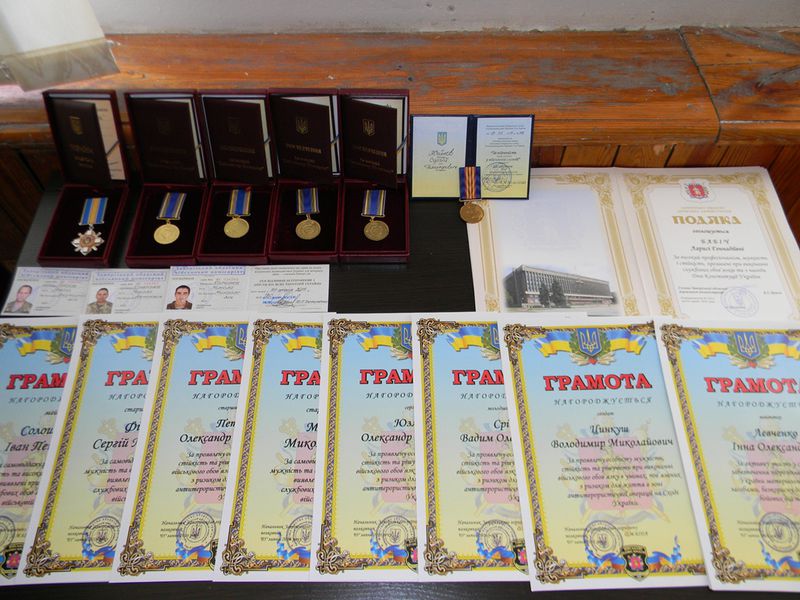 Запоріжці вшановують своїх героїв