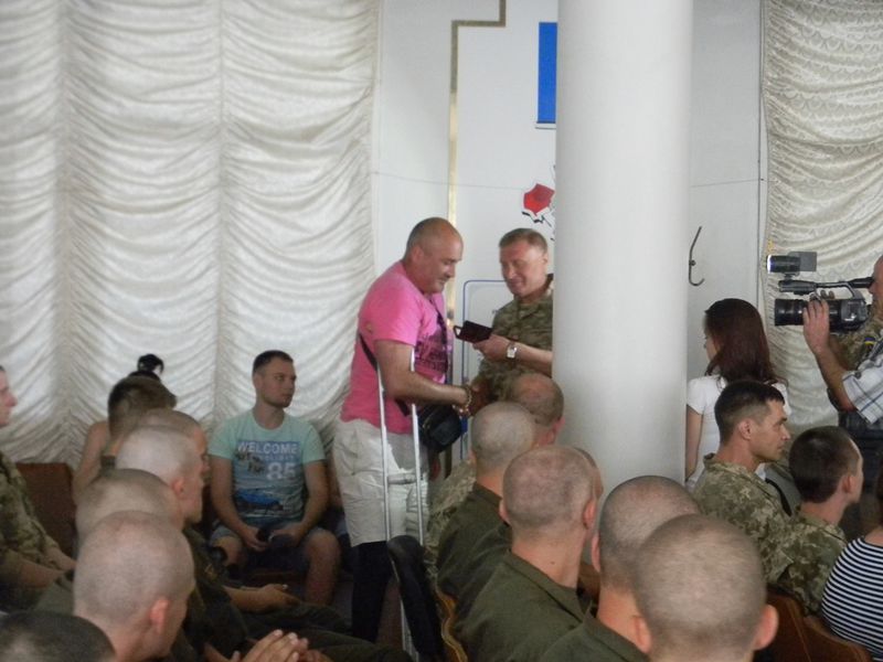 Запоріжці вшановують своїх героїв